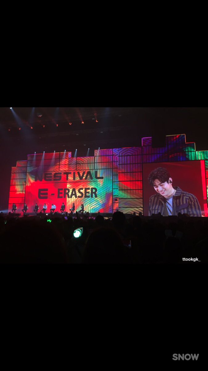 1993s___'s tweet photo. รอยยิ้มของปาร์คจินยอง ❤️ #Jinyoung #GTTinBangkok #GOT7Thailandtour2017 https://t.co/PsJkRanGgj