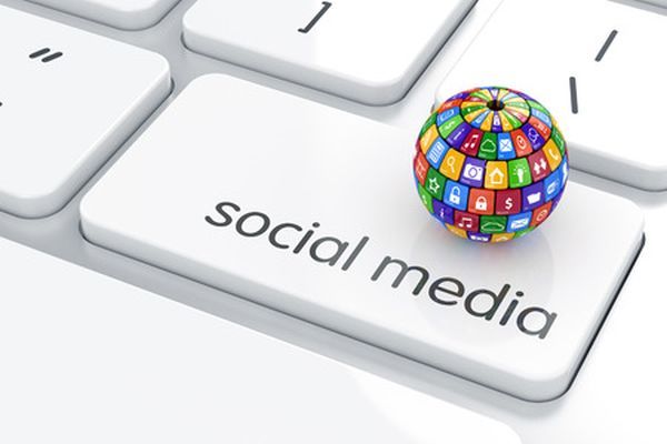 CornertableM's tweet photo. 4 savvy social media marketing tactics  https://t.co/zyy3uUE4pn https://t.co/0TGvVEDown