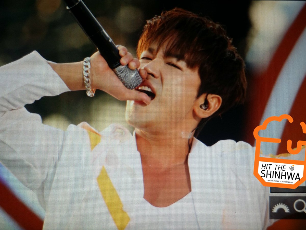 HitTheSHINHWA's tweet photo. 170618 신화콘서트 move 프리뷰
#신화 #에릭 #이민우 #김동완 https://t.co/k8Qpjykrui