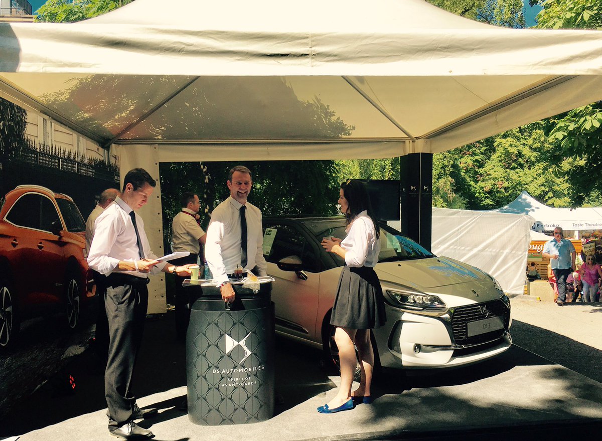 rev_ie's tweet photo. Great to see @DS_IRL looking so smart at @TasteDublin Be sure to drop by and say hello. https://t.co/iImhv1dzvk