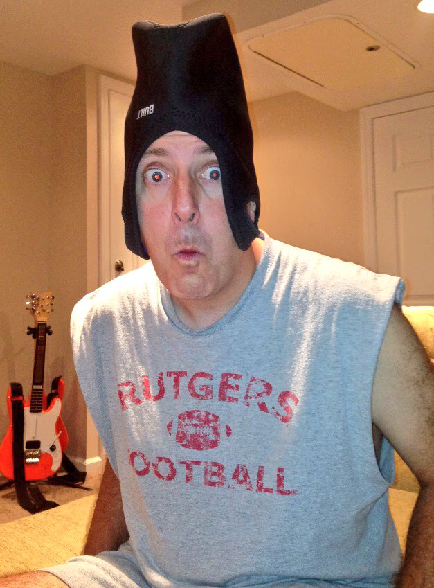 Thankful for such a generous, smart, and goober-ish father. 😂😂😘😘

Happy Fathers' Day to all the rockin' dads out there! #dadsrule