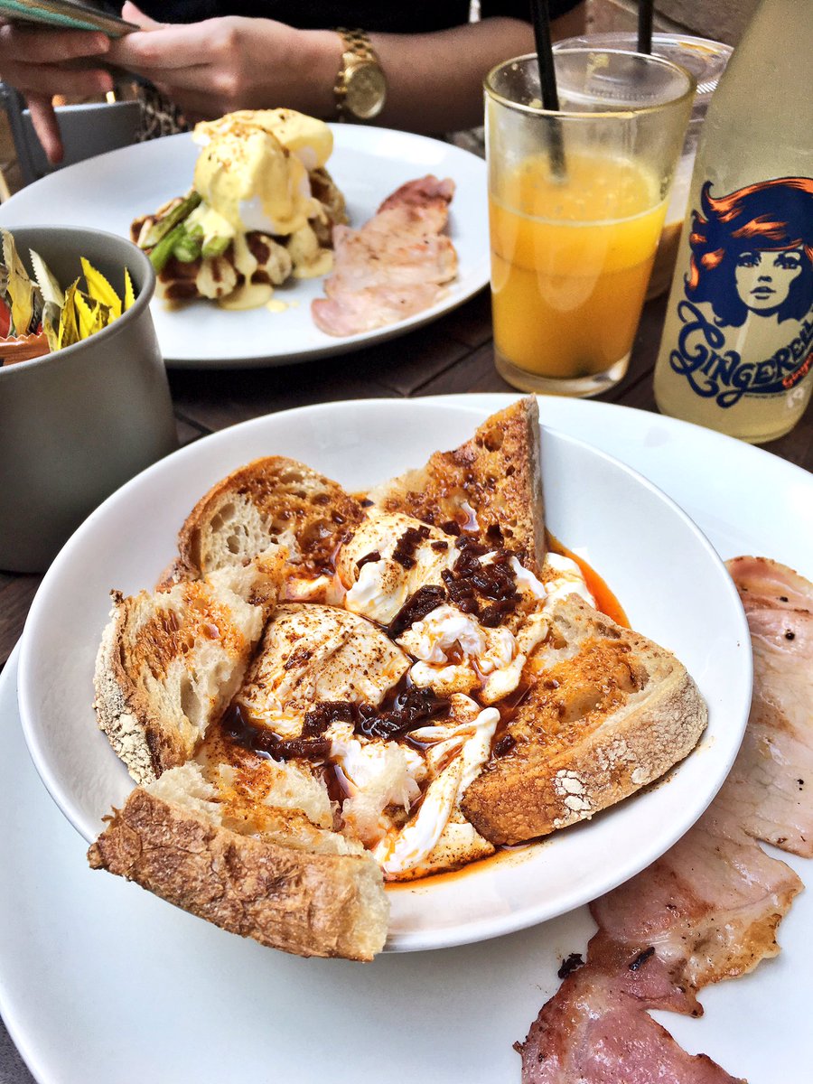 MUST EAT: Turkish Eggs <a href="/silverberrydeli/">Silverberry</a> 😍🇹🇷 #LondonFoodie #LondonRestaurants 🍳