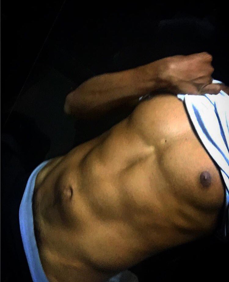 GabrielSntMaria's tweet photo. #sexygay #abs #pecks #niples #gayhot #orgullogay #versatil #moderno #soyeldelafoto https://t.co/lyI3EP6WkK