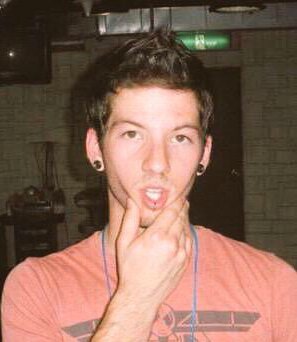 levist0rm's tweet photo. Happy birthday to this beautiful and great person @joshuadun #HappyBirthdayJoshDun https://t.co/DjvlPJbHJI