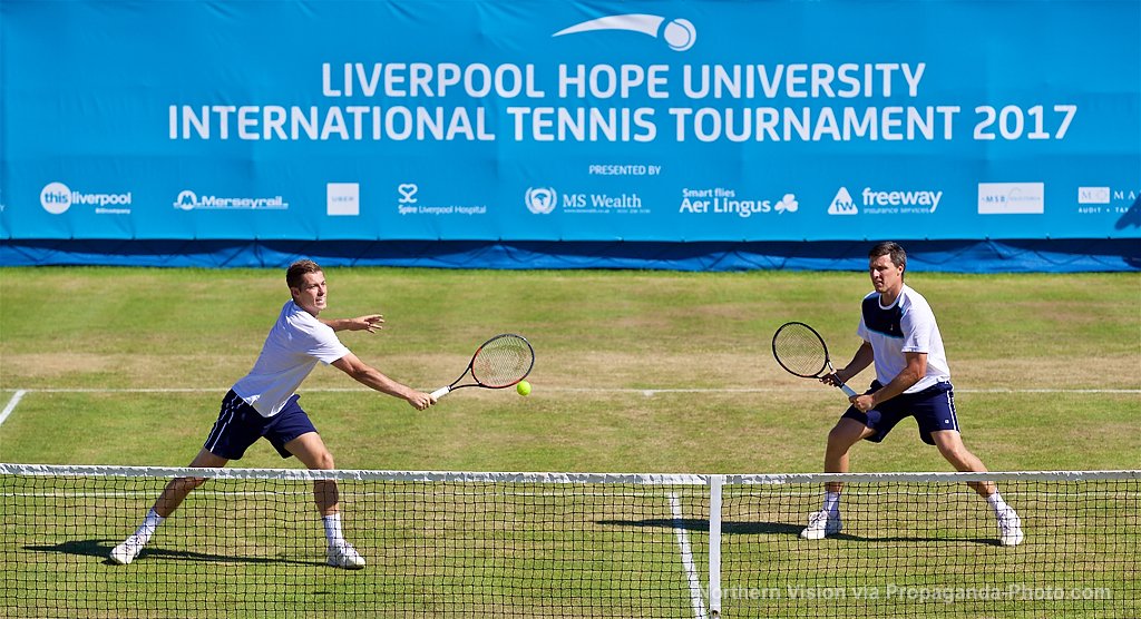 LiverpoolTennis's tweet photo. Ken and Neal Skupski defeat Robert Kendrick and Guillermo Cañas in the Doubles Exhibition #LITT17 https://t.co/YvZezxR43c