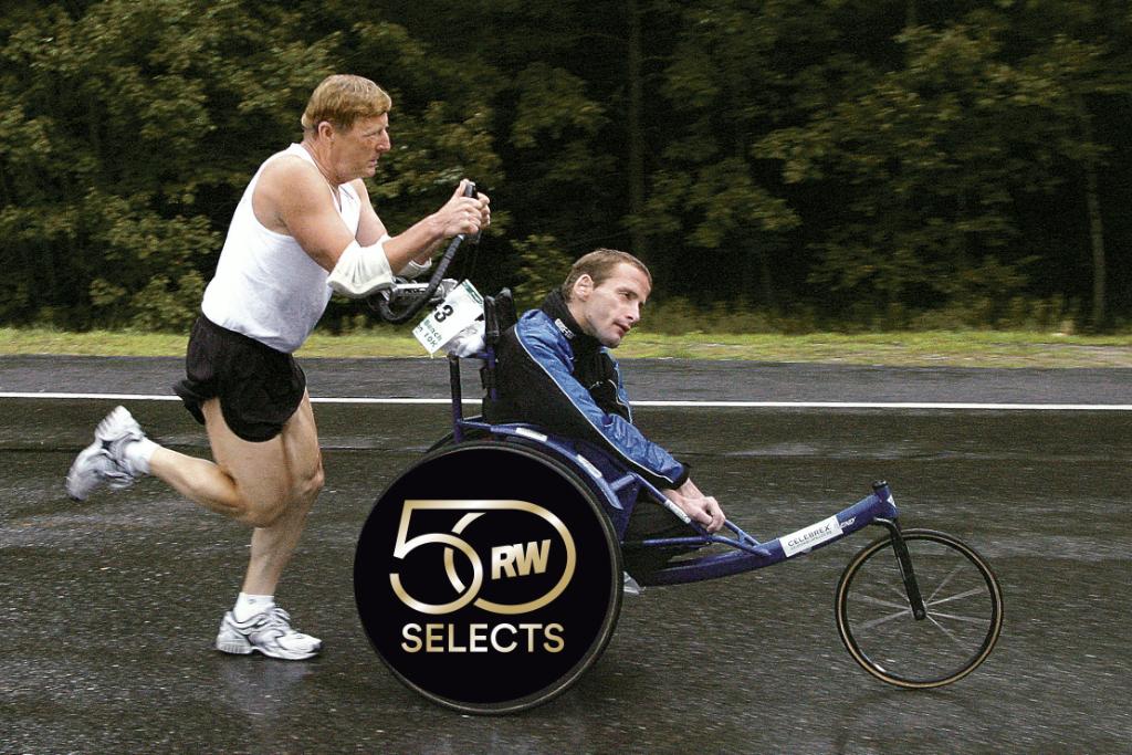 runnersworld's tweet image. Read about how Team Hoyt became the most inspiring father-son team in sports. spr.ly/60138miX1