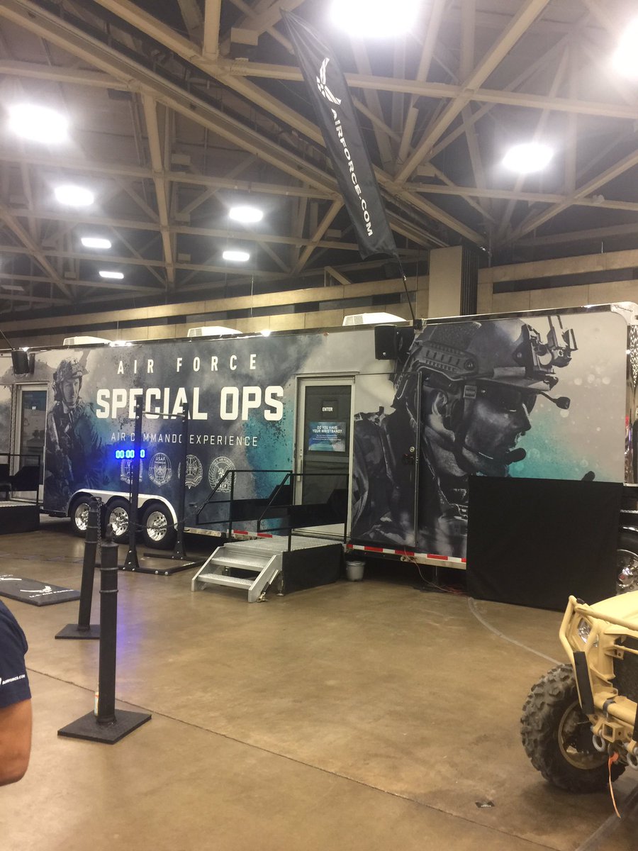 CraytonCameron's tweet photo. #airforceace https://t.co/ByRTBfpiTP