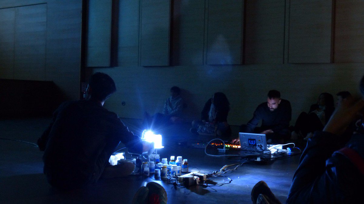 ISEA2017 tweet media