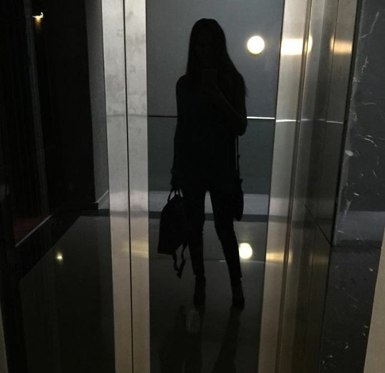 Gölgelerin gücü adına gidem de kendime kahve ısmarlayam 😇