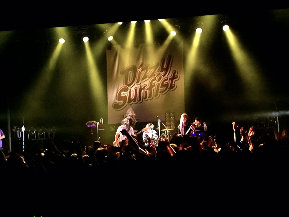 mi_nyux's tweet photo. 最強の余韻に浸っておる。
#DizzySunfist
#DizzyBeats https://t.co/vsPEp2JQ2L