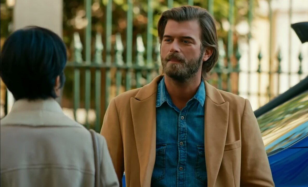 k_t_spain's tweet photo. #KivançTatlituğ #TubaBüyüküstün
#CesurveGüzel https://t.co/bTw2pT85P7