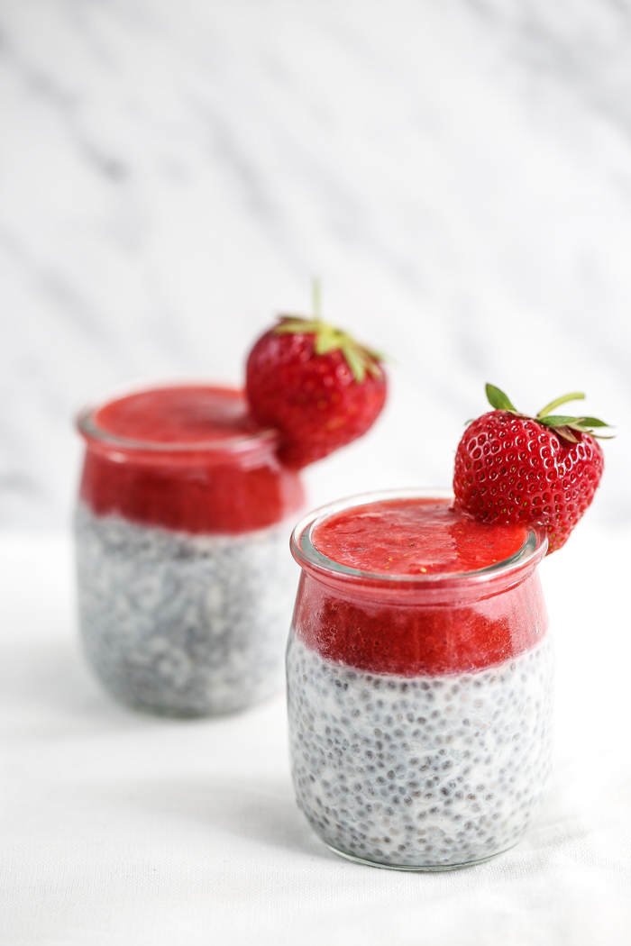 martagotuje's tweet photo. Pudding chia z truskawkami :)
https://t.co/69KaGxLSHw
#pudding #chia #puddingchia #truskawki #mniam #pycha #deser #kolacja #jedzenie #kokos https://t.co/m4eIO5uG8b