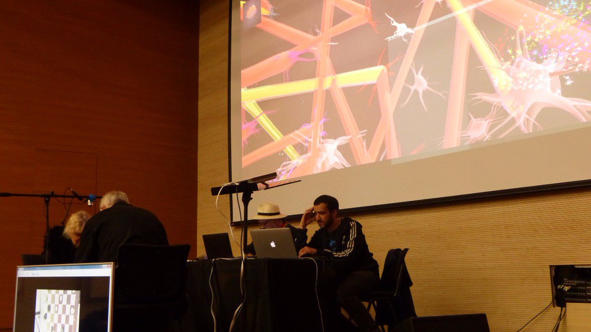 ISEA2017 tweet media