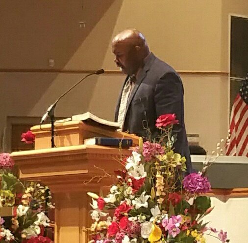 Jeanine2044's tweet photo. Jesus didn't ask us to know, he asked is to believe. Faith is about believing not knowing. Rev. Tribble https://t.co/WFTmjZrepD