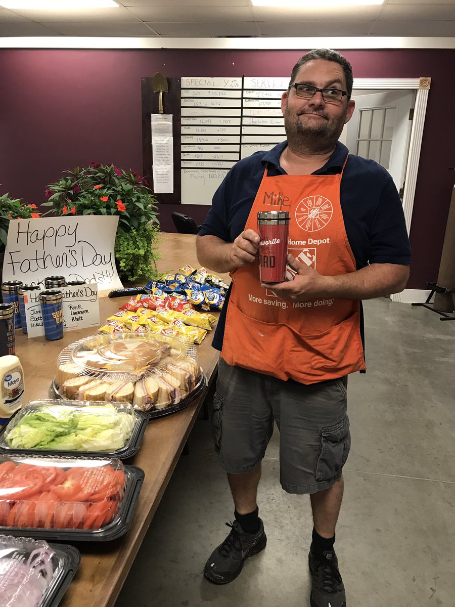 kaalaopeters's tweet photo. #HappyFathersDay ! #Team6921 https://t.co/Lr3KvSvAM1