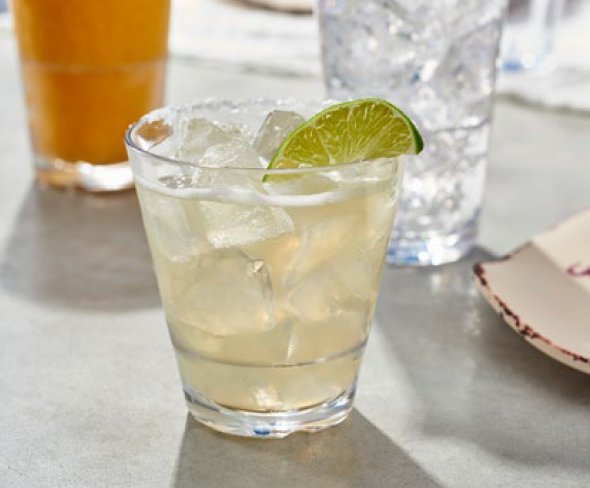 WalkingMatters's tweet photo. New CALIBER #unbreakable drinkware from @DRINIQUE and @steeliteusa sleek styling
....#lifetimeguarantee #nocracking #nochipping #nocrazing. https://t.co/ooNeisp2a1