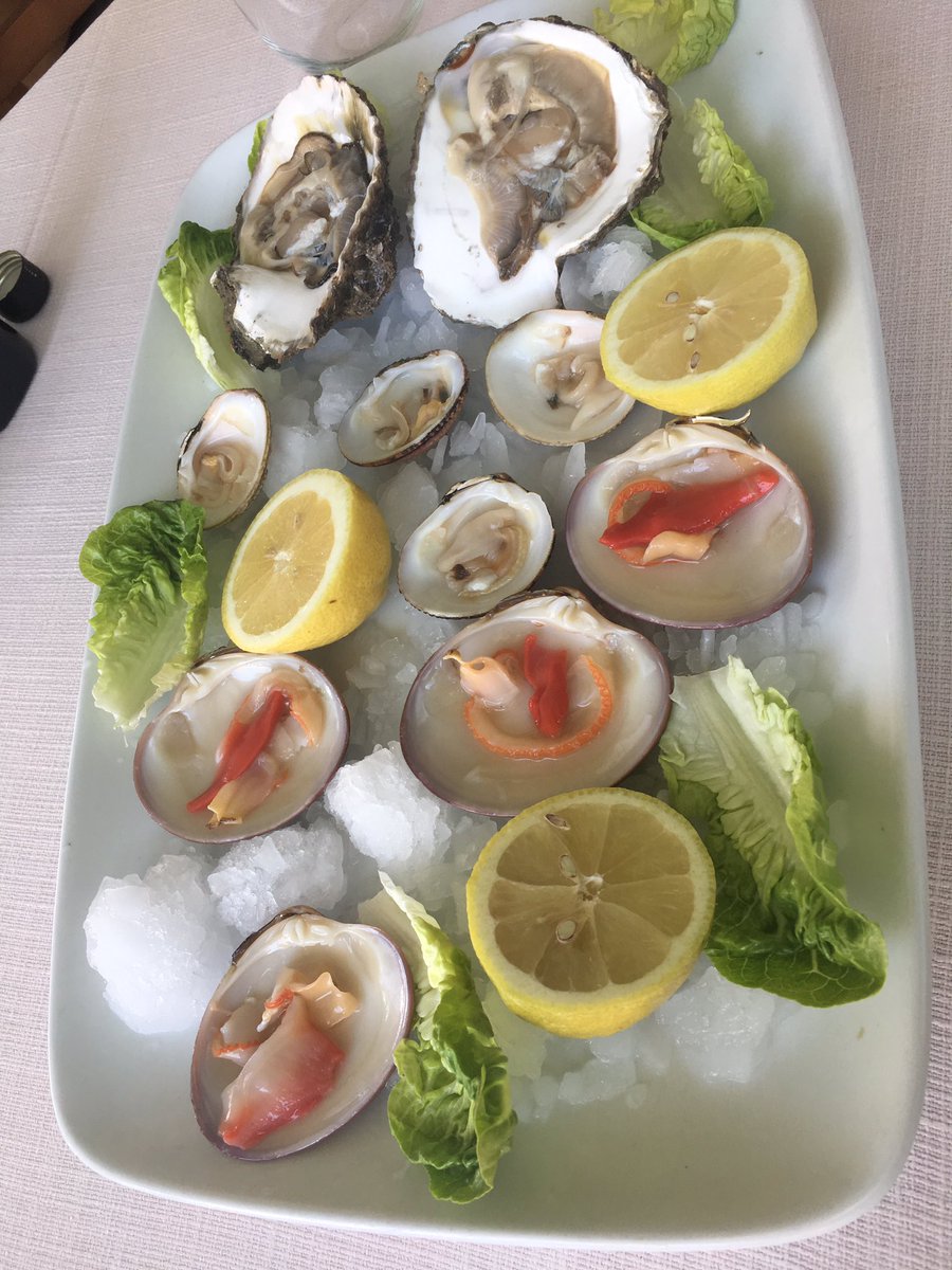 salsadechiles's tweet photo. Gran producto malagueño en @MqGodoy en el Muelle Uno de Málaga. Sorpresa muy positiva. https://t.co/eg755vxedF