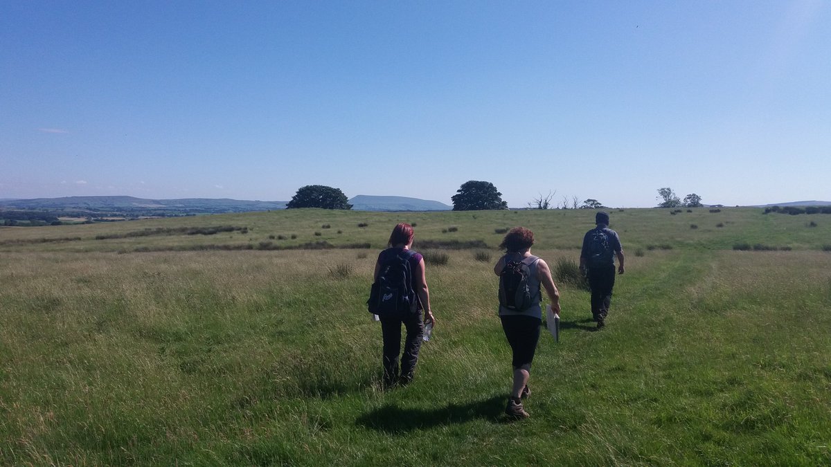 Enjoying a navigation training day in the lovely #Dales. Hot today but fun. #Navigation #ATWORK 

where2walk.co.uk/guiding-walkin…