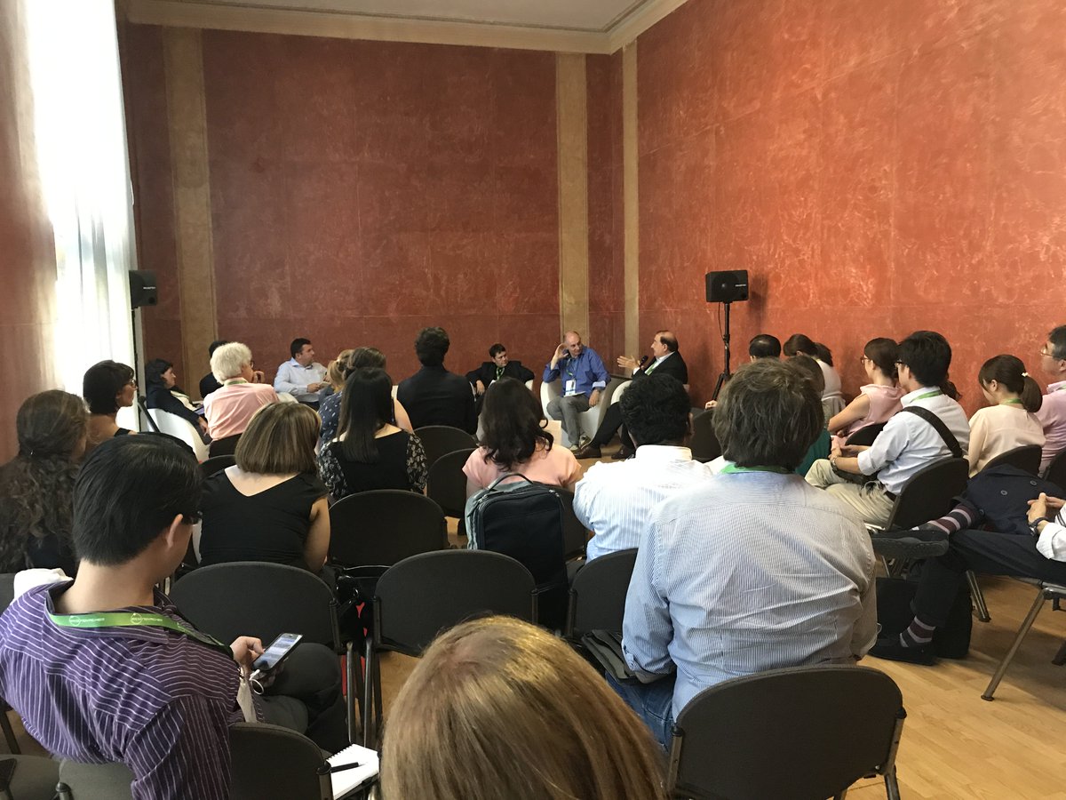 ifscc2019's tweet photo. We are starting to select the research funding for the students! The process has been activated! https://t.co/ovxWfu6FOD