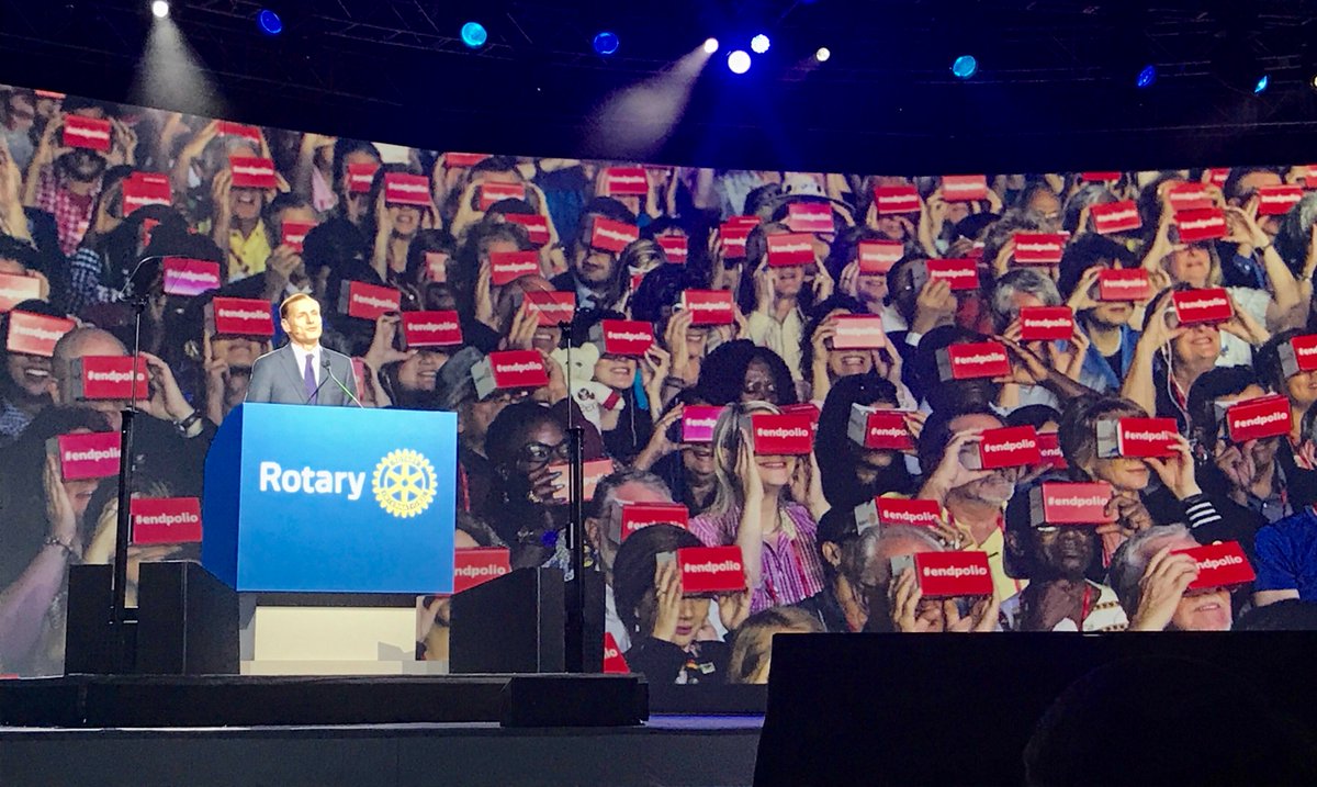 Rotary's tweet photo. The premiere of our new virtual reality film drew more than 2,000 attendees at the Rotary Convention. https://t.co/8qrYCiVPNv https://t.co/Ti8BOsQSXQ