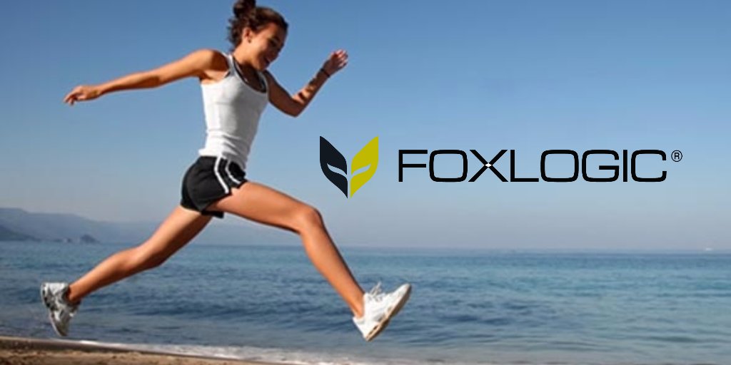 FOXLOGIC_LA's tweet photo. Jumping for Joy! #sundayfunday #weekendwarrior #fitness #fitspo #instafit #foxlogic #apparel #summer #beachbody #beachday #la #comingsoon https://t.co/tdtmqVGQMU