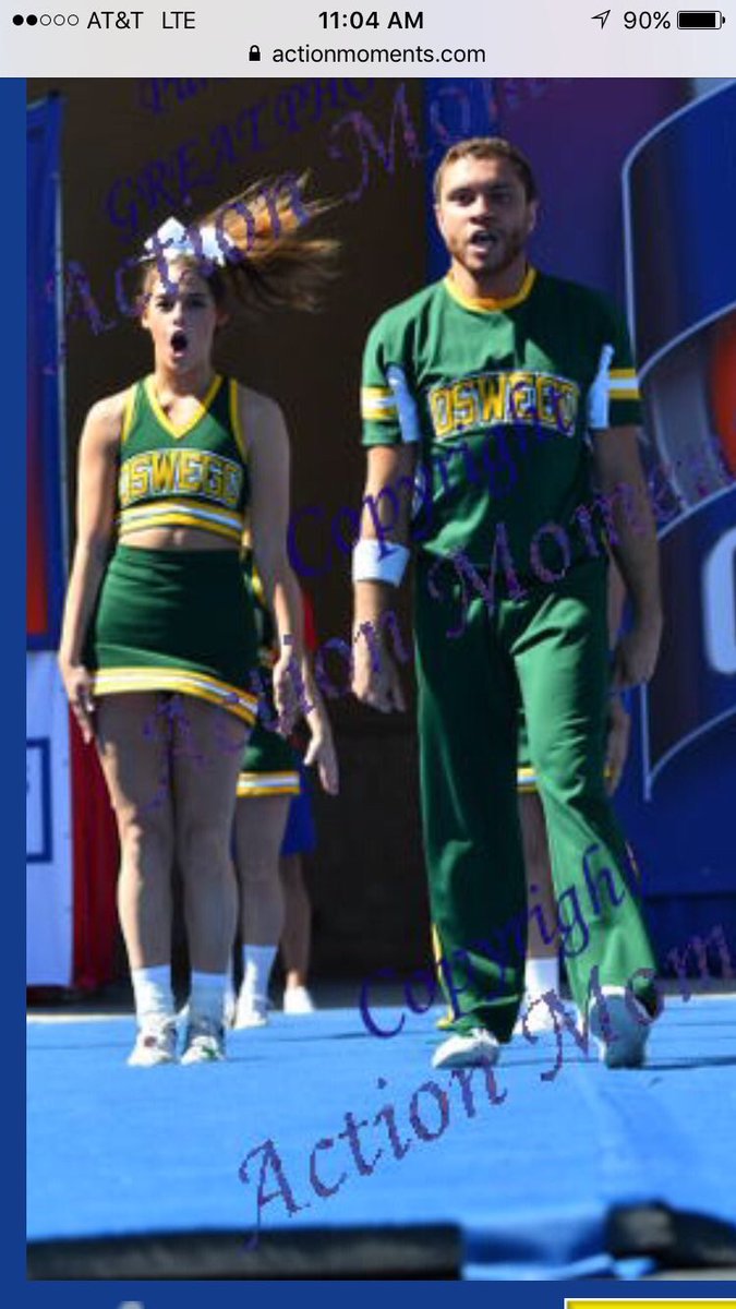 niiiikkkkiiii_'s tweet photo. Happy Father's Day 💛💚 hahahaha @XavierRafaelR https://t.co/XnUIWjI6UZ
