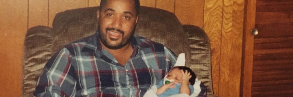 evsypeso's tweet photo. i appreciate the time i had wit ya, keep watching over me and my lil bro...happy father's day. 🤴🏽 https://t.co/tle9zcDnzj