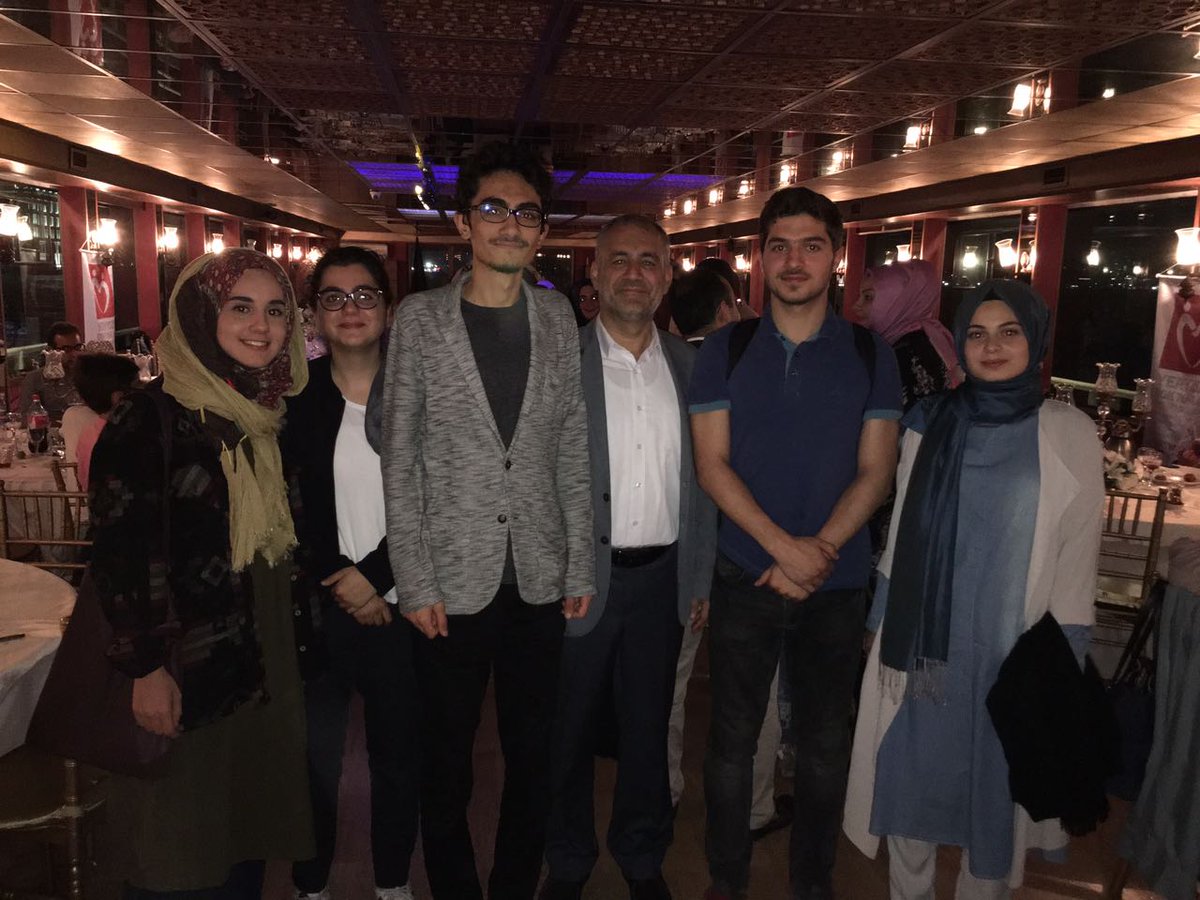 Sağlık Bilimleri Üniversitesi Gyyd olarak Yeryüzü Doktorları iftarındaydık. Emeği geçen herkese teşekkürler..