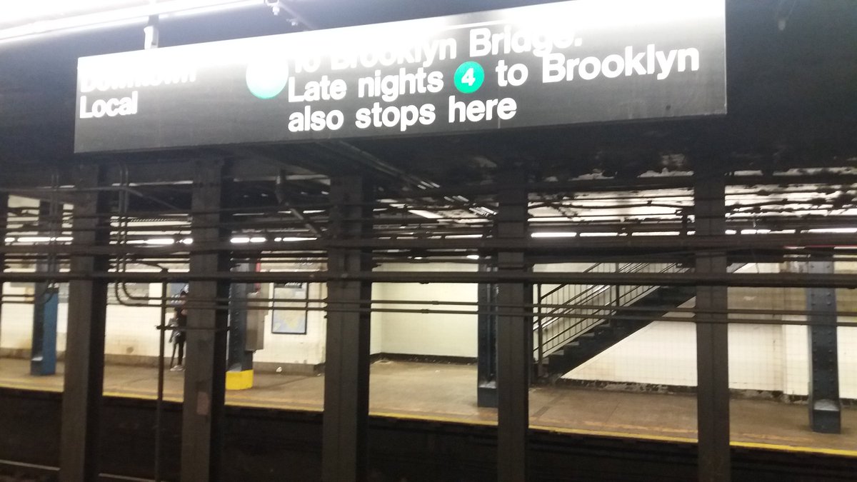 peteroiler11's tweet photo. Subway to Little Italy for dinner. #Train6 #HappyFathersDay 🍷🍺🍸#NYC https://t.co/t3biIykUKf