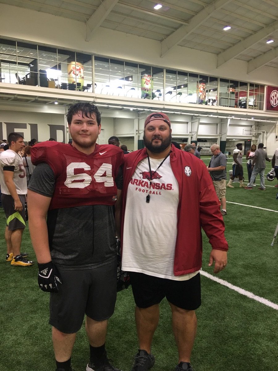 Riley_Rainwater's tweet photo. Had a great time at the razorback trench hogs camp, excited to know @OLINEPRIDE will be keeping an eye on me this season #WPS #uncommon https://t.co/sMbFztqJkv