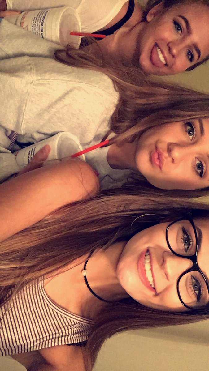 mckinziegoble's tweet photo. Happy birthday @_madisonmorris 🤗 love &amp; miss you dearly, hope your day was the best 💗💗💗💗 https://t.co/OVvn9RqhX3