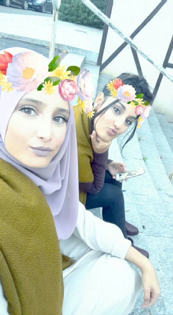 Vansloi's tweet photo. Wanna see me &amp; my friend faces getting cummed on by you horny men. Give us #cumtribute. #hijabi #cocktribute #pisstribute #turbanli #ensest https://t.co/LrvQX5wInm