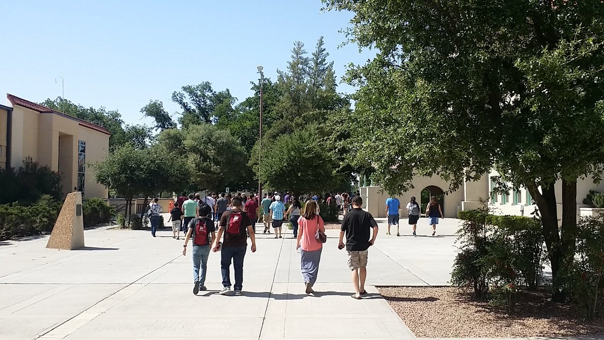 roboaztech's tweet photo. NMSU giving the Prep Academy students and parents a tour of the university! Thank you for giving our students opportunities to succeed! https://t.co/SCnsatdsIk