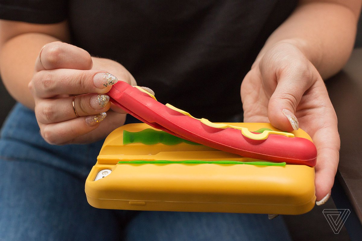 casehut's tweet photo. Yes, I know my hot dog phone case is thicc; no, it doesn’t have a battery inside https://t.co/cvbMinCLnH #hotdog #phonecase #iphonecase https://t.co/RWQWcBiajX