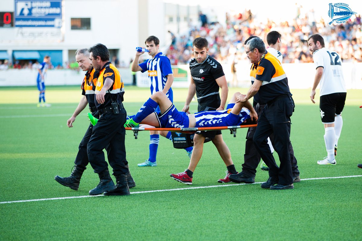 Alaves's tweet photo. ALAVÉS B | Seguiremos pendientes del alcance de la lesión de Andrei, que no pudo finalizar el partido. ¡Muchos ánimos! https://t.co/rF7CYFU4Xi