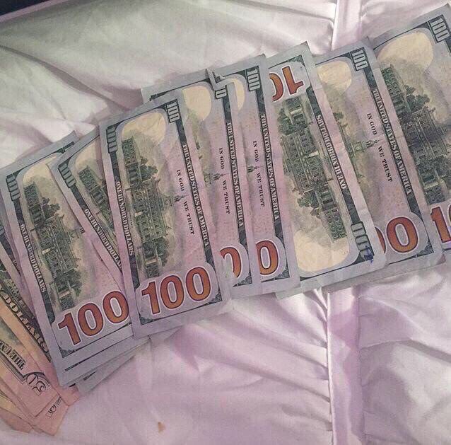 BMF_shorty's tweet photo. Fast money https://t.co/CR9fwXM1ys