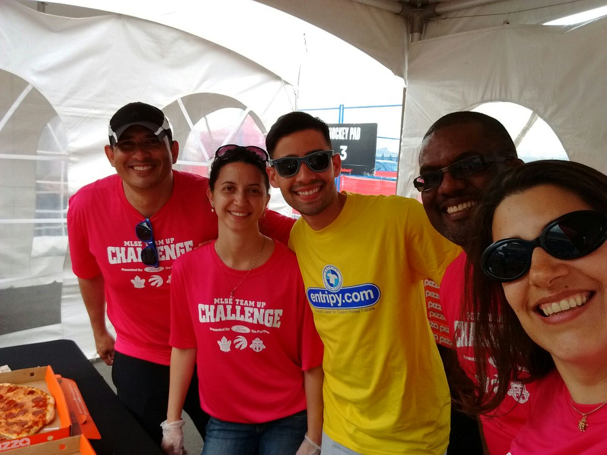 Mykie_E's tweet photo. @GBCollege #T403 Construction Management group #Volunteering at the @MLSEFoundation #teamupchallenge2017 @YCLToronto @TCA_Connect https://t.co/nFsATBOPZQ
