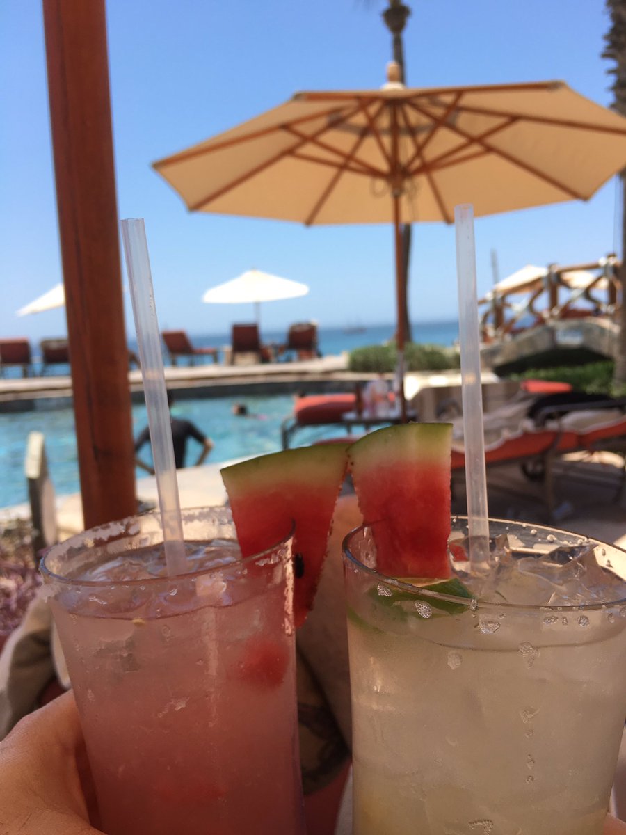 FiDiBrian's tweet photo. @SheratonCabos beautiful day by the pool #sandia #tequila #spglife #bernesto #losponce https://t.co/bm3A1N9rfw