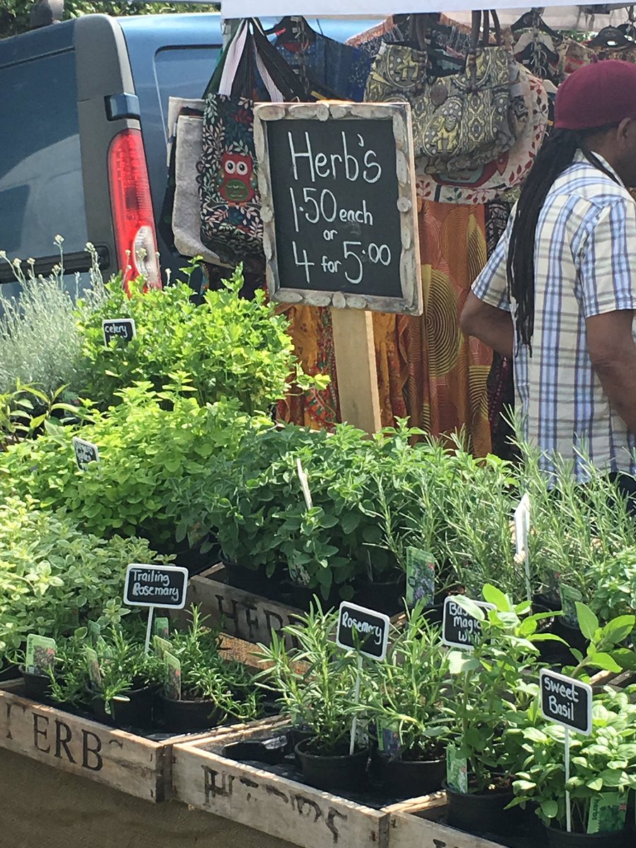 majorii's tweet image. @ApostropheLaw Epic #apostrophefail #whosherb