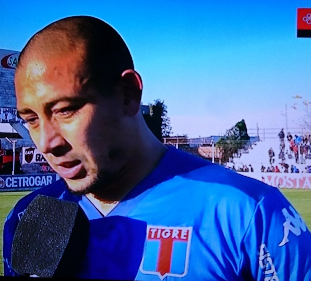 _DPorta's tweet image. Y llego el n°100 nomas. Gracias ídolo #d7os 🔵🔴🔵 @chinolunaok