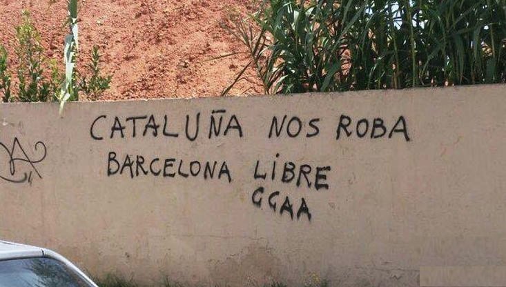 nibey_se's tweet photo. Ciudadano de BCN, ¿cuanto tiempo más vas a aguantar manteniendo a Lérida o a Gerona? #FreeBCN #BCNisnotCAT #LeaveUsAlone #LoveDemocracy https://t.co/rMM33WQU5b