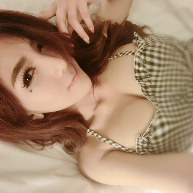 CuteLillianNgo's tweet image. Come check out this porn survey! Get free shit for 30 seconds of your time lol bit.ly/2mMNkfK?UmCh