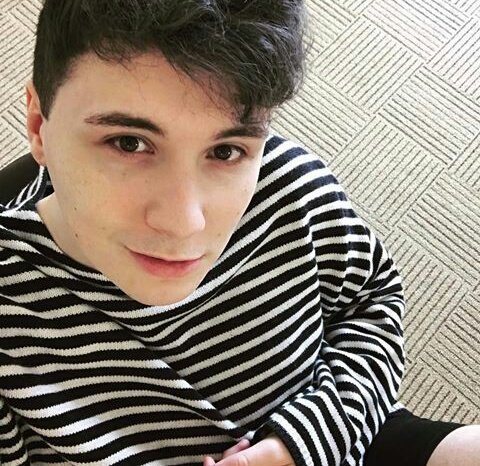 danisrandom's tweet image. Don't do drugs kids