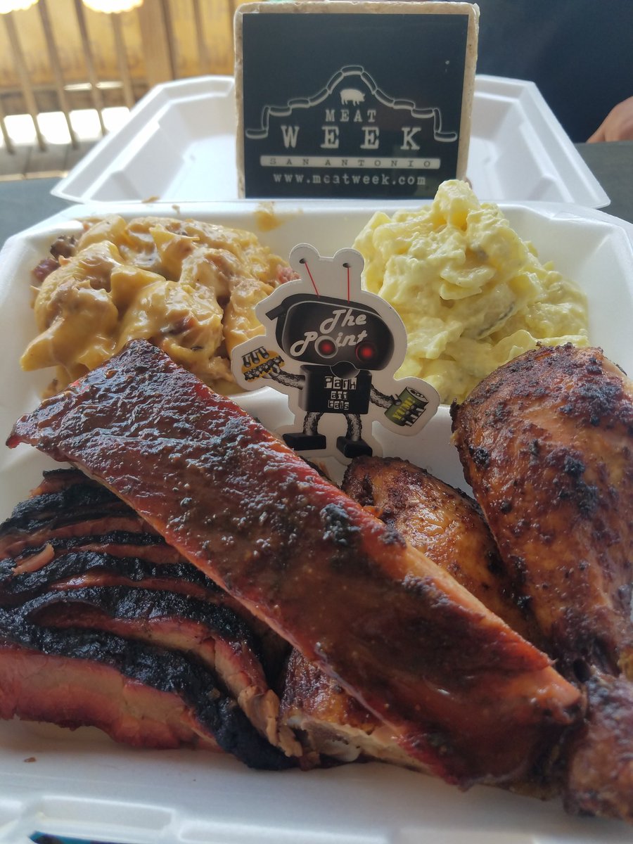 meatweeksatx's tweet photo. #BadtotheBone BBQ more like bad ass to the bone!! Find this #foodtruck over @ThePointPark today til 9p or sellout! https://t.co/9jAAPfFA44