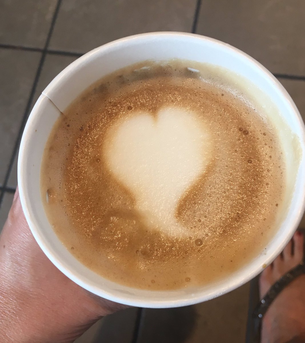 elizabethcworks's tweet photo. My #coffee loves me too #CoffeeAddict #CoffeeLover #SundayFunday #sundayvibes #Love https://t.co/j0BrSxSd44
