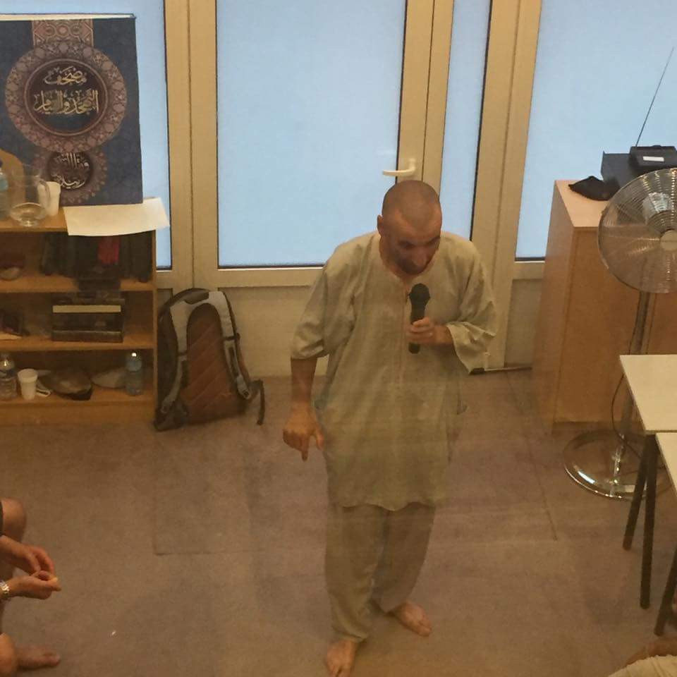 croyants_cite's tweet photo. Etape 4 : à la Mosquée du CCMG l'imam Mustapha Merchiche évoque les 5 pilliers de l'Islam dont le Ramadan https://t.co/rirI4z8RVU