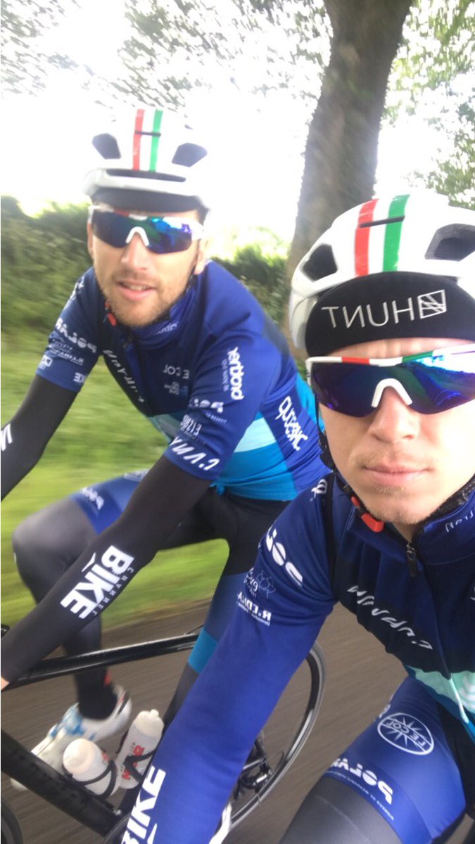 "Let's do This" Chavenage Sportive ! <a href="/RobPartridge/">Rob Partridge</a> and <a href="/HankLW/">Ato</a> checking out the route for 16th July @OfficialLeCol <a href="/eisbergwine/">Eisberg Alcohol Free Wine</a>! <a href="/CanyonUK/">Canyon UK</a>