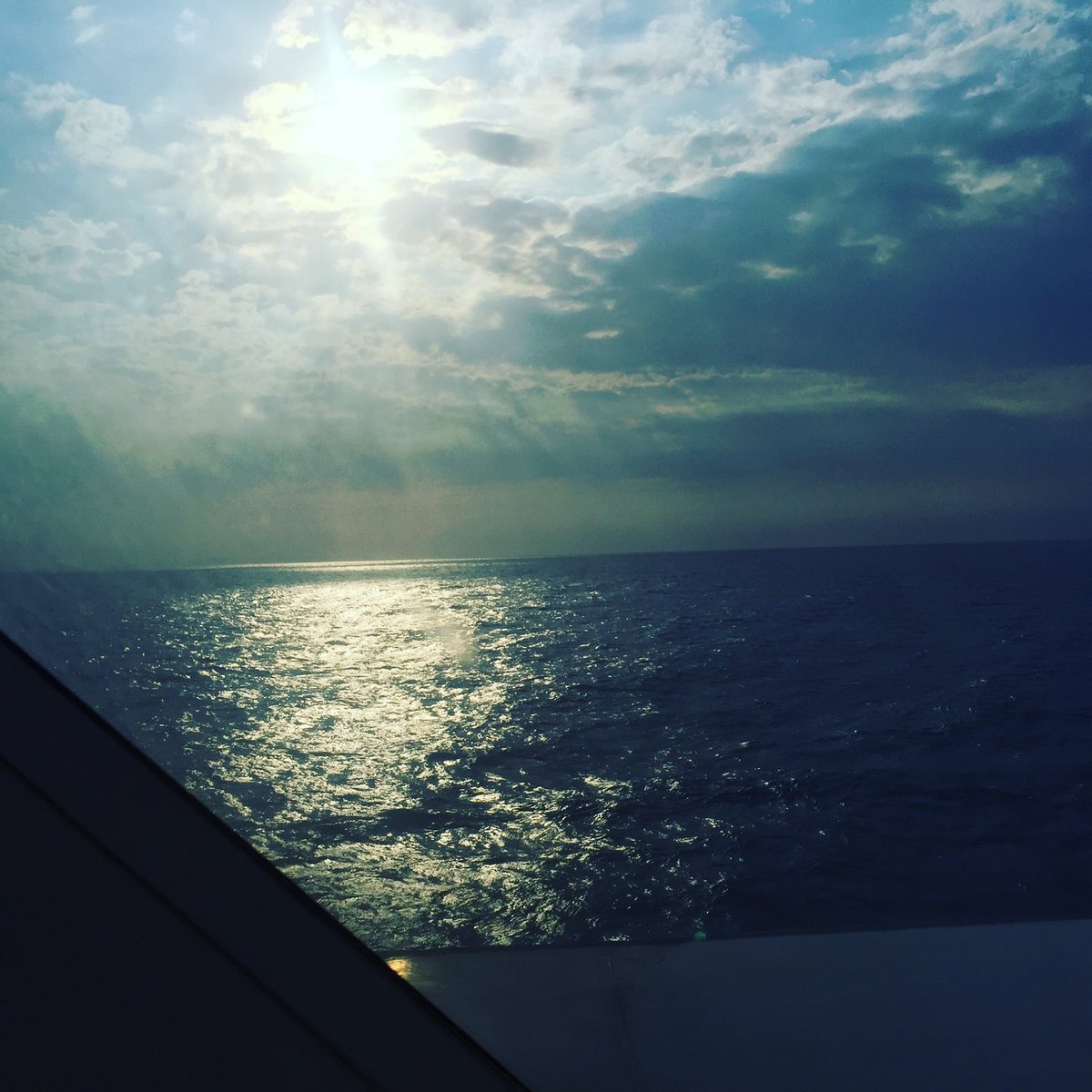 DjBenelux's tweet photo. Malta was great! 🇲🇹 now let's put on some Don Diablo &amp; enjoy the view 😎 #ferry #malta #dondiablo #music #horizon #view #pozzallo #goodvibes https://t.co/8G8hbSAbqc