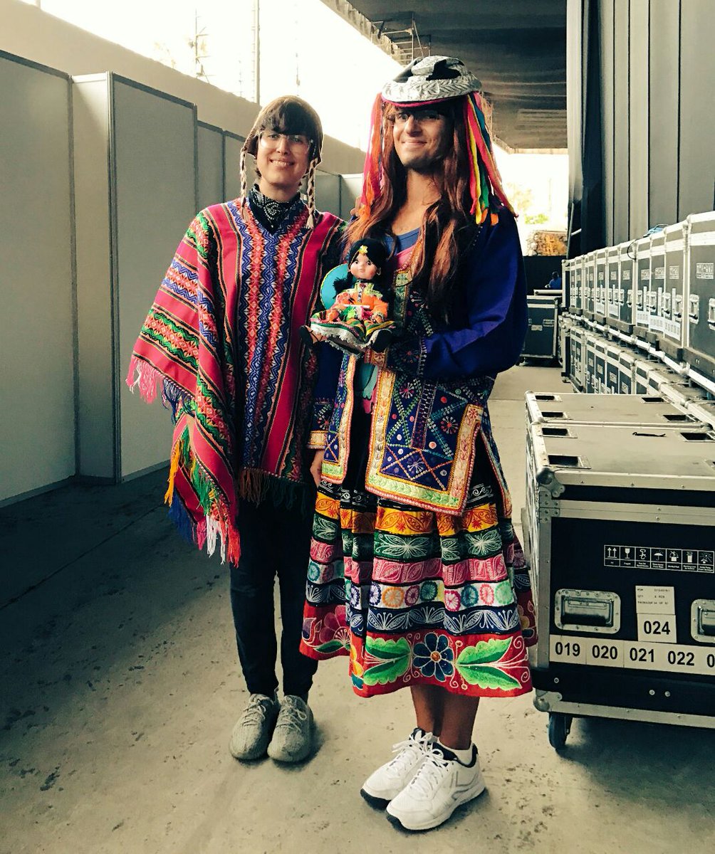 CamiRandom12's tweet photo. #QueremosCMFPeru #PeruNeedsCMF @ClubMediaFest https://t.co/pCQJvEaBdu