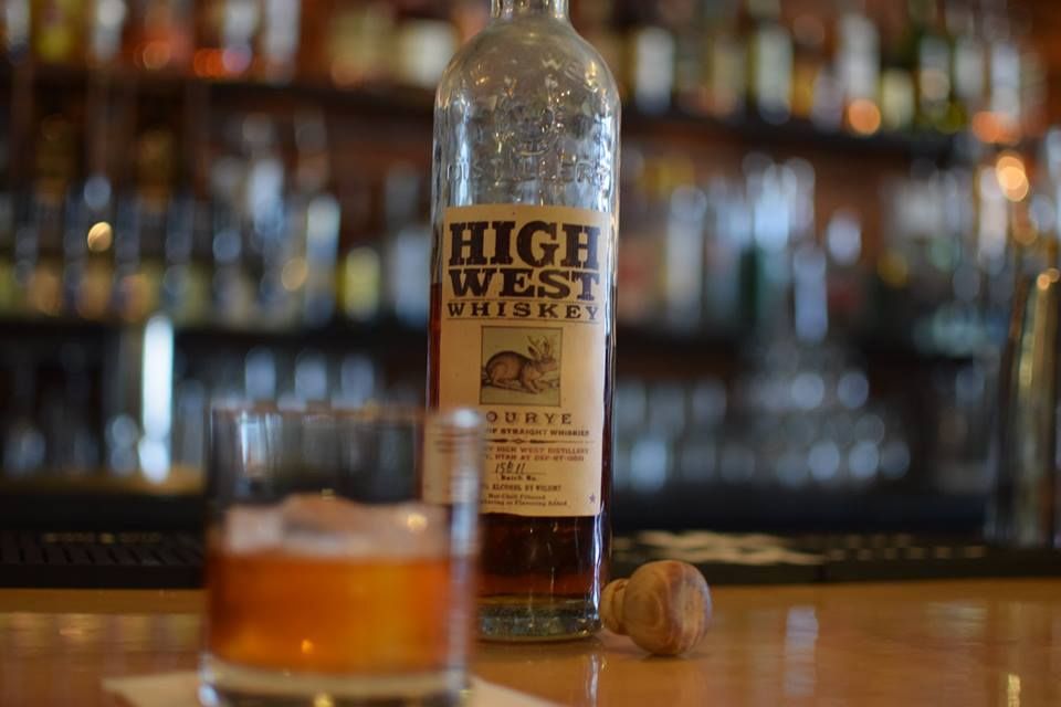 LearyTraveler's tweet photo. Treat Dad to something truly delicious this #FathersDay

#Whiskey https://t.co/mmsmAZ6c2d